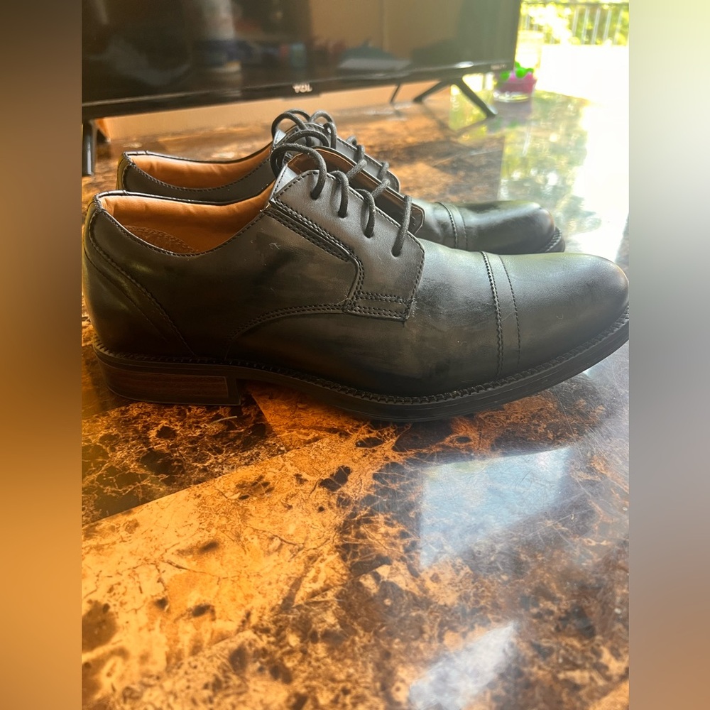 Men’s Black Dress Shoes – George Brand – Size 9